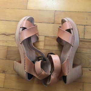 Funkis Tan Ankle Strap Clog Sandals size 39